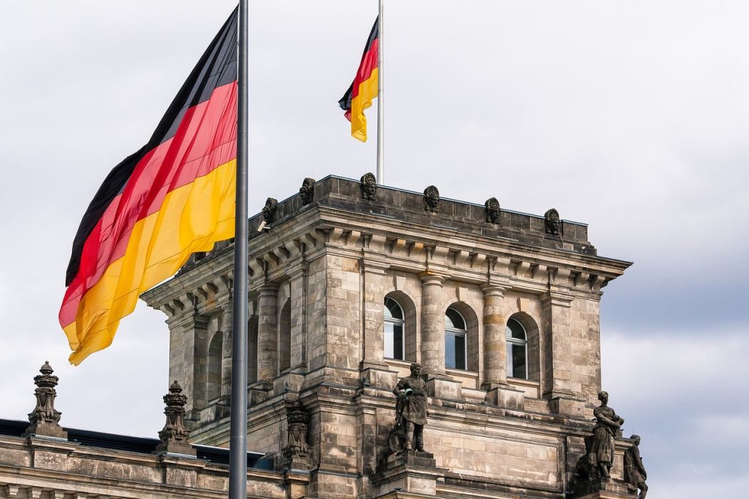 Berlin Bundesregierung Germany flag