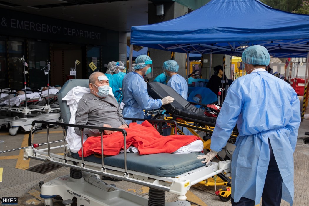 medic medical doctor A&E emergency ER caritas covid covid-19 queue