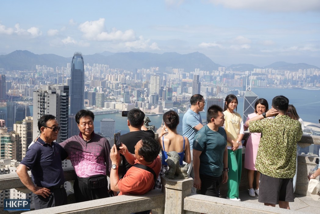 Tourists on the Peak. Photo: Kyle Lam/HKFP.