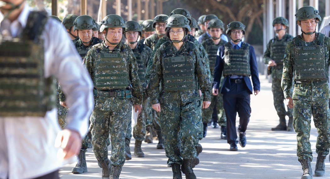 Taiwan's President Tsai Ing-wen inspected the training and readiness preparation of the mandatory military service new recruit on November 23, 2023. Photo: Office of Taiwanese president via Flickr.