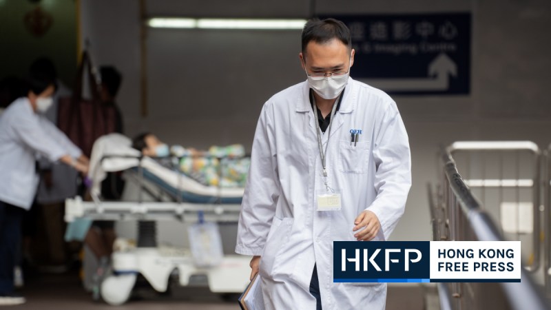 A doctor working in a public hospital in Hong Kong. File photo: Kyle Lam/HKFP.